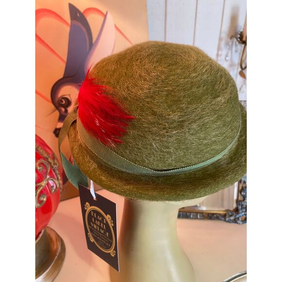 vintage 1960s hat olive green mohair by penny red feather 60s mini bowler mod - Picture 4 of 8